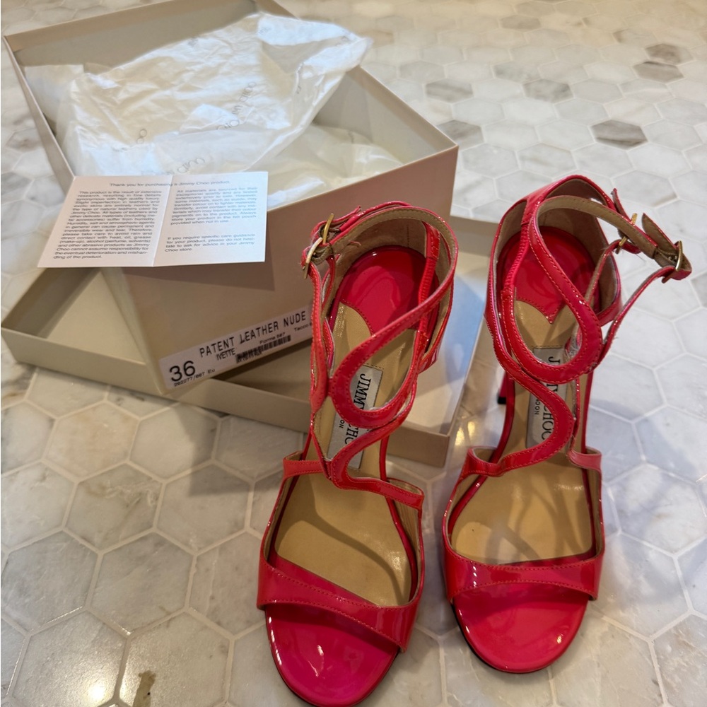 Like New Jimmy Choo Pink Patent Leather Women's Sandals